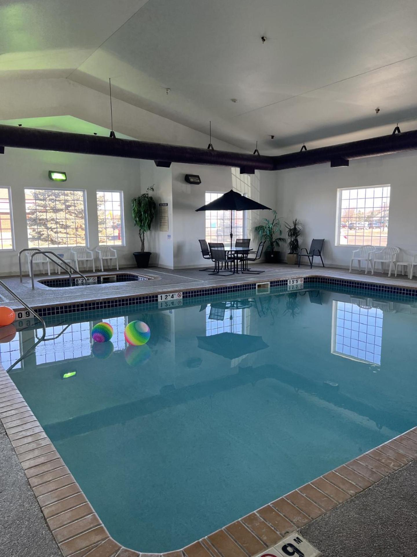 Grandstay Hotel & Suites Becker エクステリア 写真