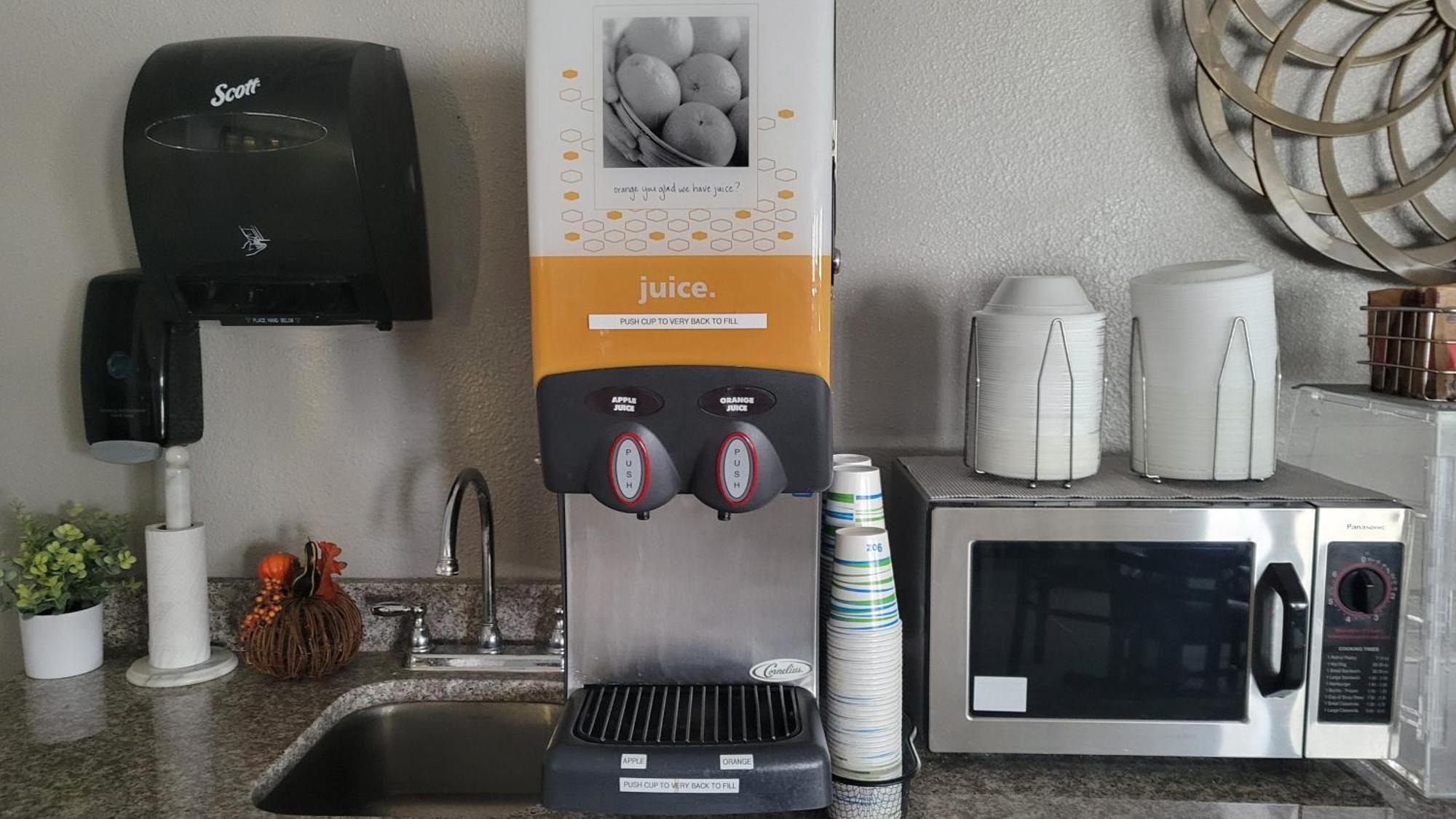 Grandstay Hotel & Suites Becker エクステリア 写真