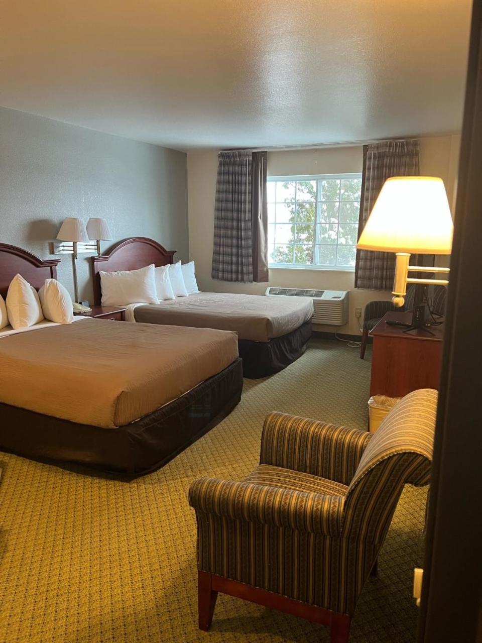 Grandstay Hotel & Suites Becker エクステリア 写真